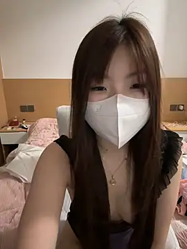 美女_xiaoxinxin_在线直播