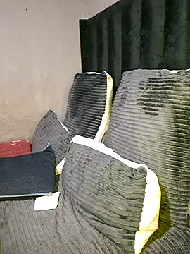 Petrossa live sex cam