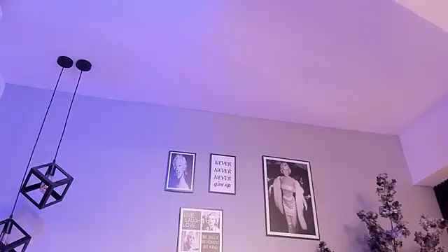 cloedurant - Cloedurant's free webcam - UK Sex Cams