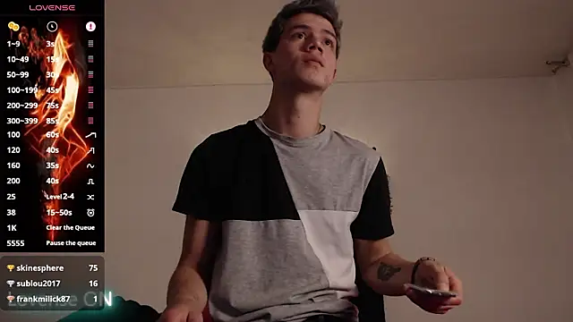 nicktorn - Nicktorn's free webcam - UK Sex Cams