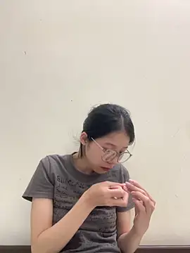 meomeo2k6 - Meomeo2k6's free webcam - UK Sex Cams