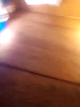 UncutHammer69 webcam