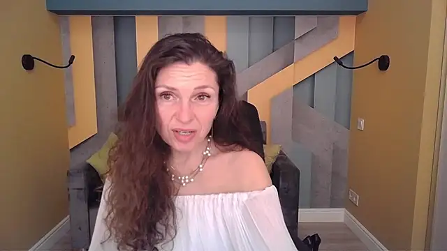 EllaLong live sex cam