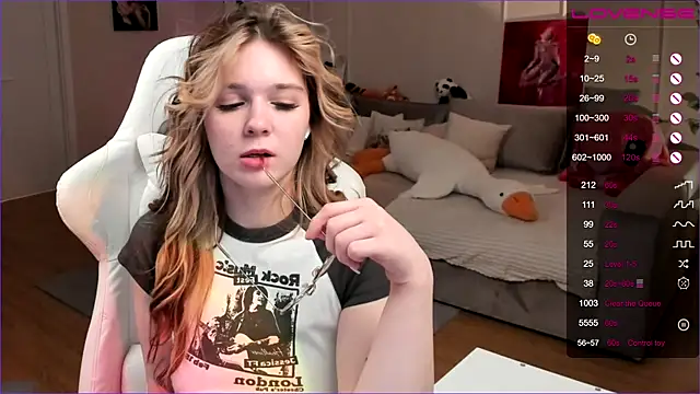 Frau_Lina live sex cam