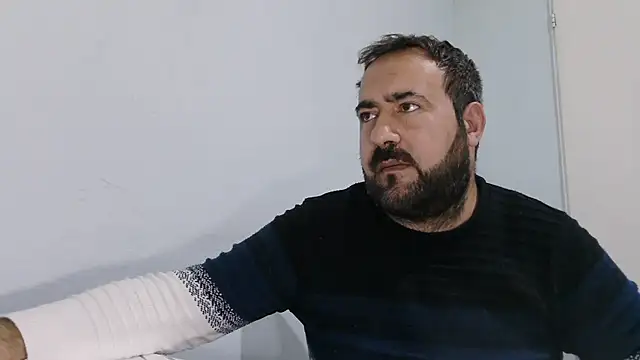 mio_jaks (Ask my age) - Does anyone want sperm? :wanker: