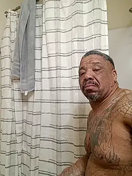 yellowwetfox live sex cam