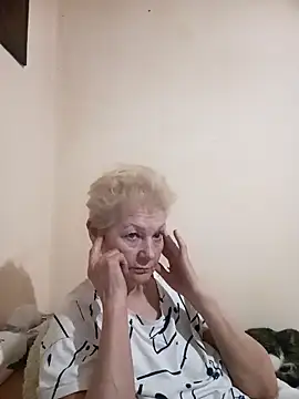 Webcam Model (Calypso-Loove)  is live.Free join now!