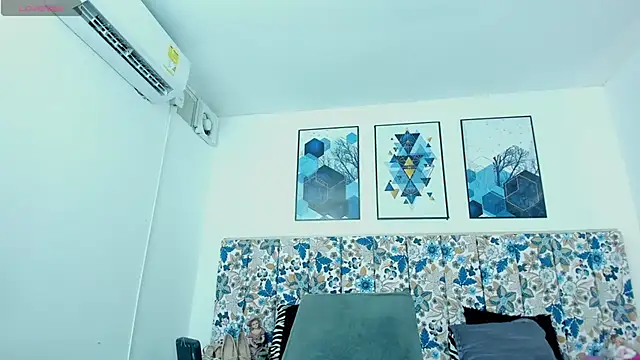 sexyvioletvalerious webcam