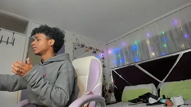 Santy_bigcock_01 webcam