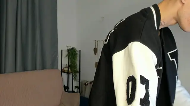 shadow_blink (M young) - Car repair