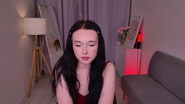 flora_ray - Flora_Ray's free webcam