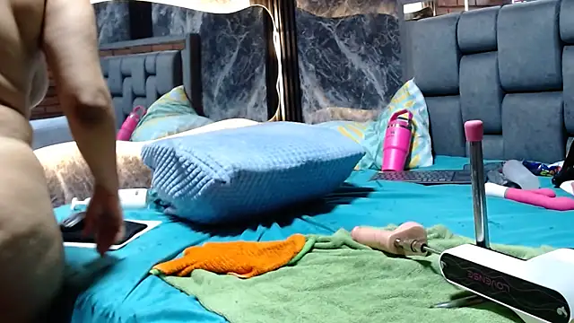 Couple_Gold69 live sex cam