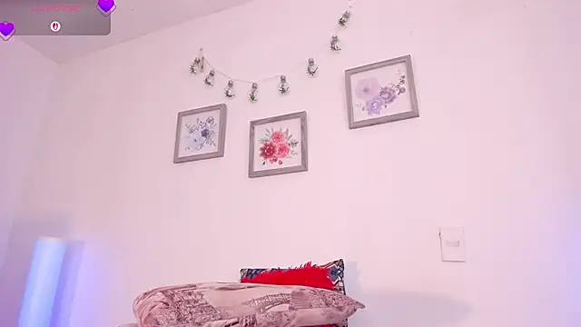 mely_rosse_ - Mely_rosse_'s free webcam