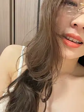 meimei_x - Meimei_x's free webcam