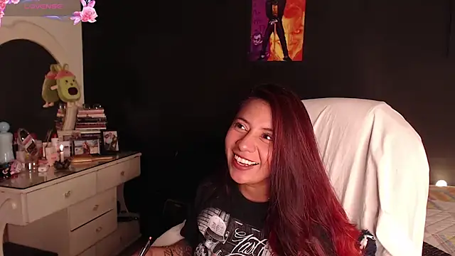 yes0225 - Yes0225's free webcam - UK Sex Cams