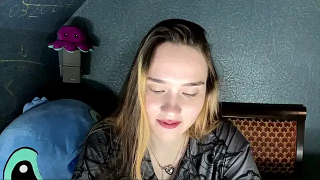 carmelaliebherr - CarmelaLiebherr's free webcam