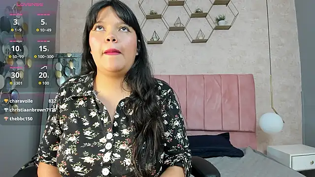 magic_aurae - Magic_aurae's free webcam - UK Sex Cams