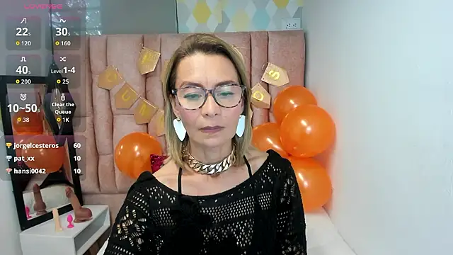 issa_milf__ - Issa_Milf__'s free webcam - UK Sex Cams