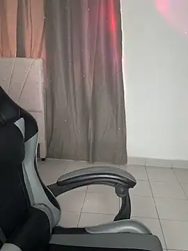 paolalvhl68 - Paolalvhl68's free webcam