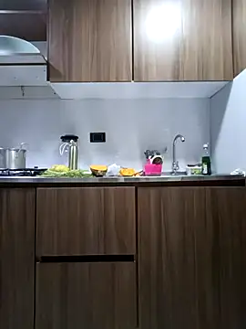 Webcam Model (coral_smitth)  is live.Free join now!