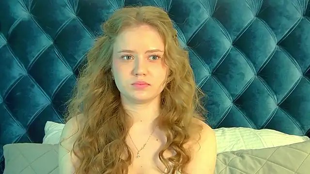 selinswarovski - SelinSwarovski's free webcam - UK Sex Cams