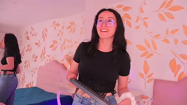 ginevra_esposito - Ginevra_esposito's free webcam - UK Sex Cams