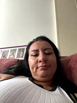 Webcam Model (Abril_Luv)  is live.Free join now!