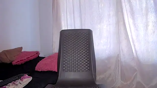 cristinamontiel webcam