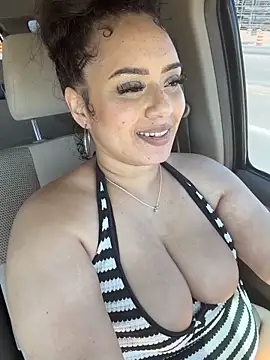 CarmelaAnthony Live Webcam on Stripchat