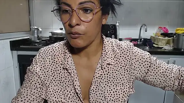 kateleyagrey - Kateleyagrey's free webcam - UK Sex Cams