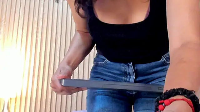 samantha_duart3 - Samantha_duart3's free webcam - UK Sex Cams