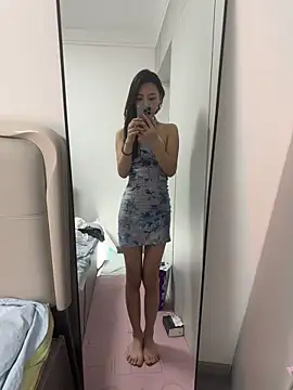 美女ReiningAffaire在线直播