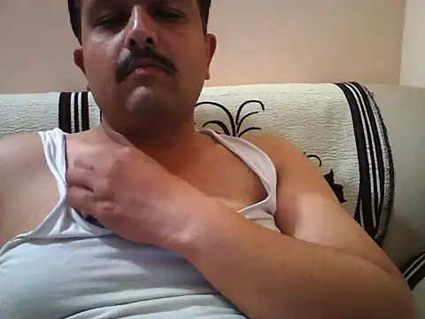 Akhil3290 live sex cam