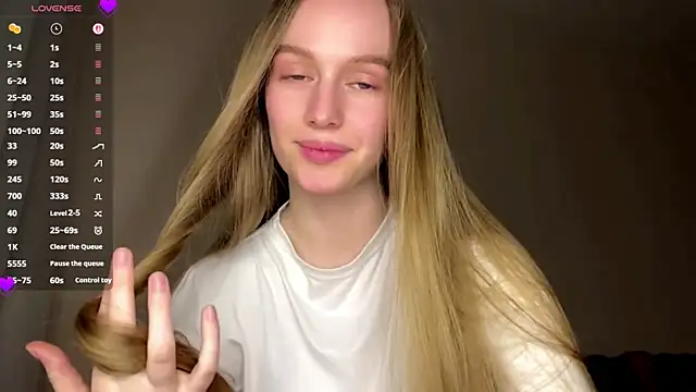 Viktoria_Vibes live sex cam