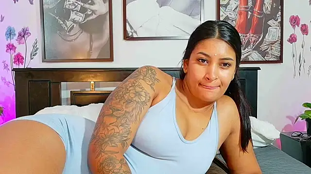 loretahorny live sex cam