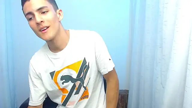 matiius18 (M twink) - Cumshow Public