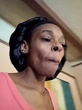 Jasmine_FullsShine webcam