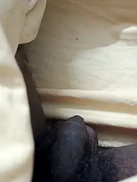 malluflash (Ask my age) - #brunettes #cam2cam #cheap-privates #daddies #dirty-talk #flashing #hairy #hd #indian #masturbation #medium #mobile #sexting #small-audience #straight #uncut