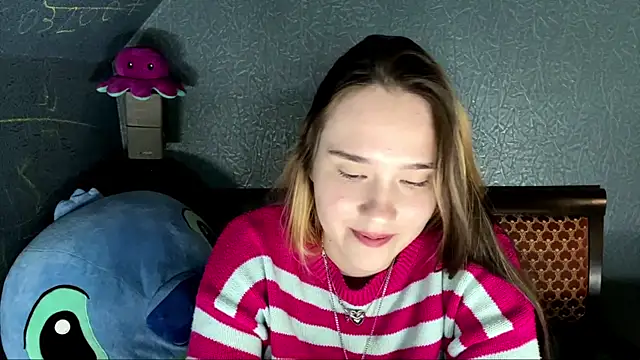 carmelaliebherr (F teen) - Change the outfit