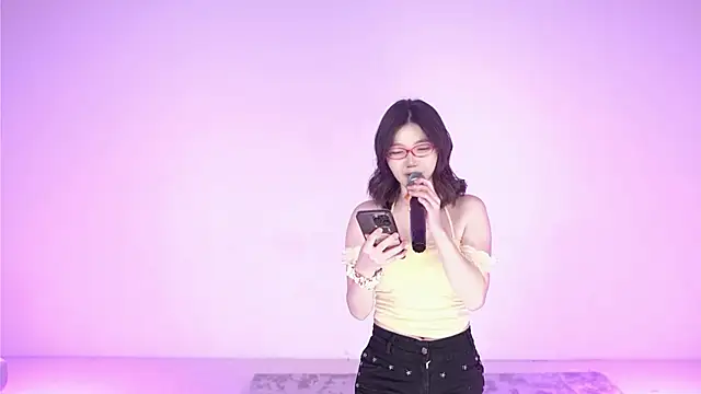 G-Velvet Live Webcam on Stripchat