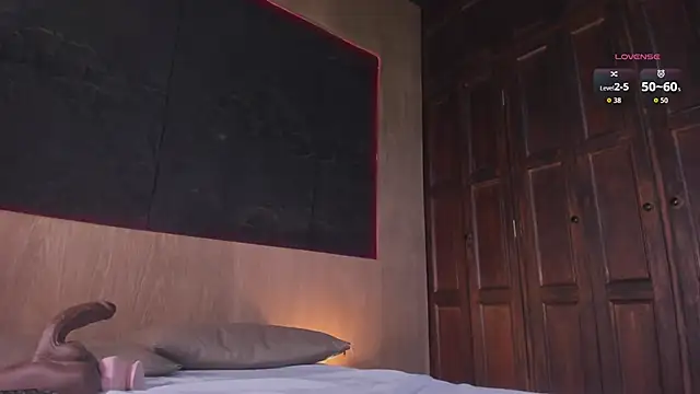 scarlettsinclaiir - ScarlettSinclaiir's free webcam - UK Sex Cams