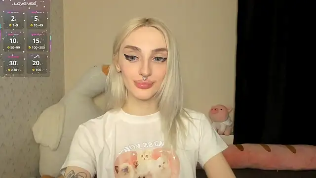 succubantra - Succubantra's free webcam - UK Sex Cams