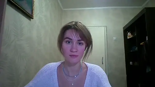 elenoreholguin - ElenoreHolguin's free webcam - UK Sex Cams