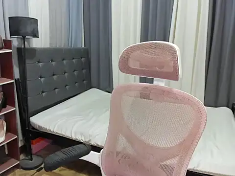 tinycock_rein - TinyCock_Rein's free webcam - UK Sex Cams