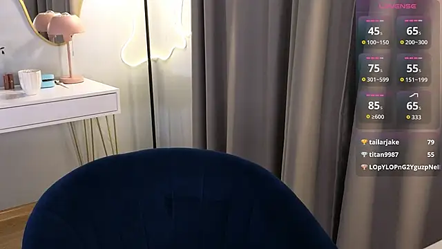 vixaria - Vixaria's free webcam - UK Sex Cams