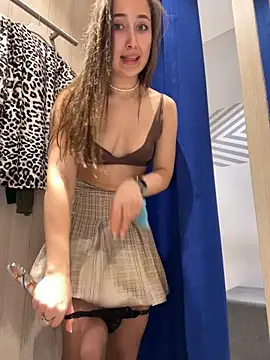 ICrazyOneIRL live sex cam