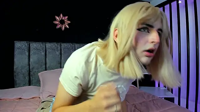 SophieWolf_ live sex cam