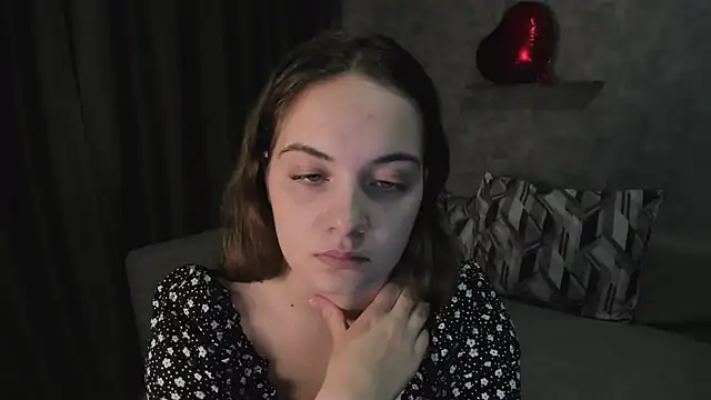 kristinaloison - KristinaLoison's free webcam - UK Sex Cams