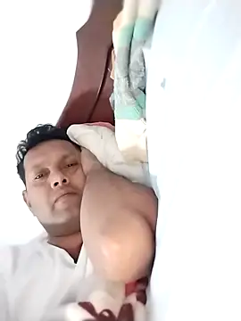 roxioox - Roxioox's free webcam - UK Sex Cams