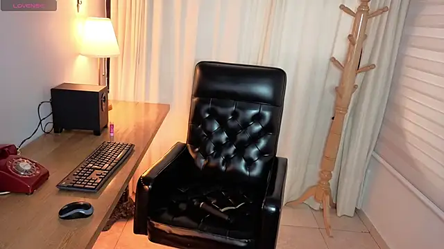 pamela_johnsonn (F young) - slap my pussy x3